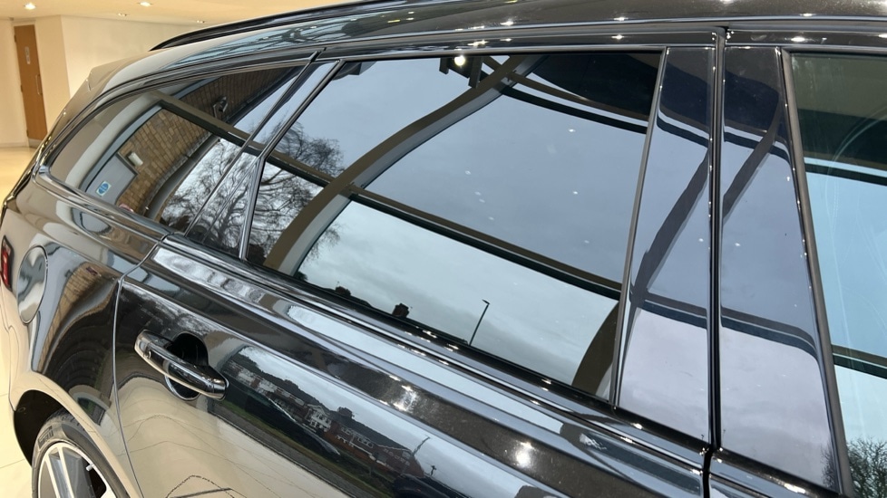 Used Jaguar XF 2021 for sale - 76937579: Photo 44