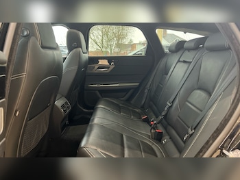 Used Jaguar XF 2021 for sale - 76937579: Photo