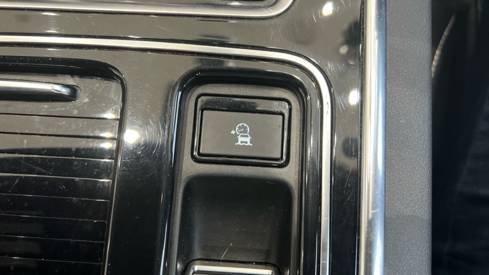 Used Jaguar XF 2021 for sale - 76937579: Photo 61