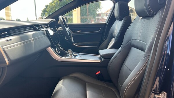 Used Jaguar XF 2024 for sale - 76217166: Photo 3