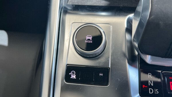 Used Jaguar XF 2024 for sale - 76217166: Photo 62