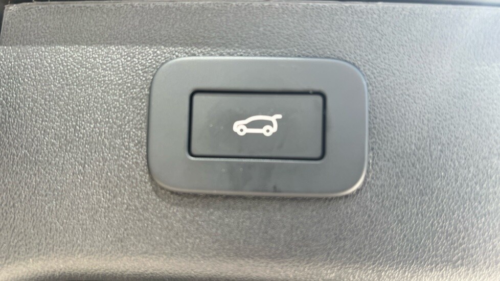 Vehicle 83