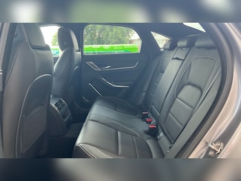 Used Jaguar XF 2024 for sale - 75595799: Photo