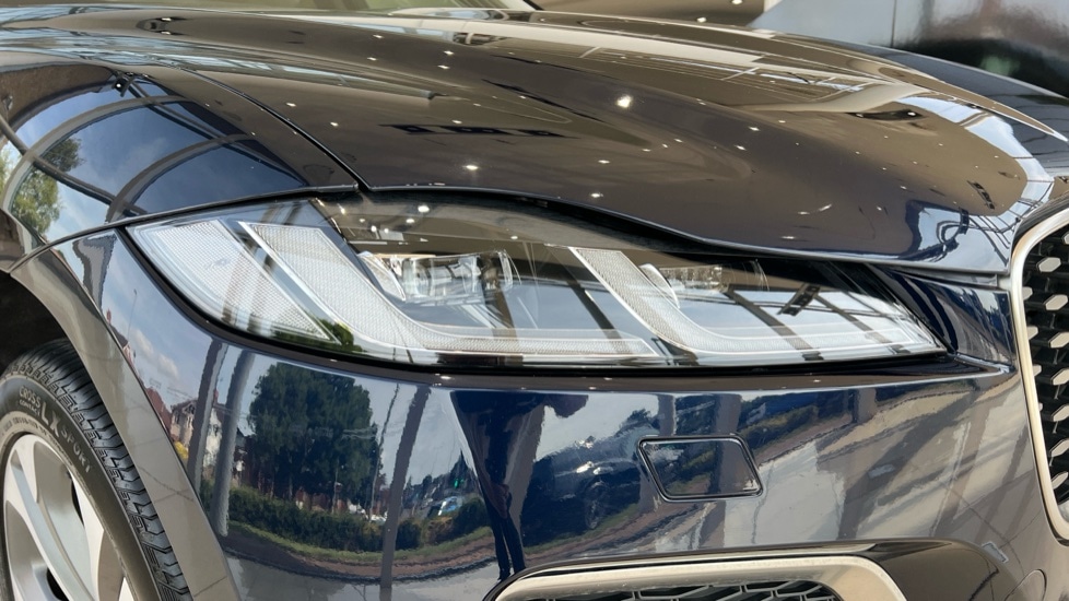 Used Jaguar F-Pace 2021 for sale - 76265674: Photo 17