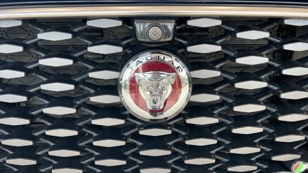 Used Jaguar F-Pace 2021 for sale - 76265674: Photo 36