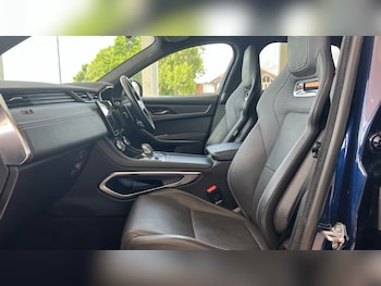 Used Jaguar F-Pace 2021 for sale - 76265674: Photo 3