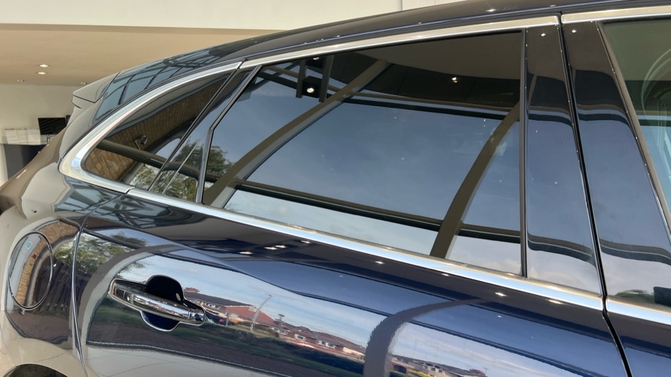 Used Jaguar F-Pace 2021 for sale - 76265674: Photo 43