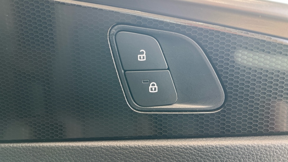 Used Volkswagen Amarok 2023 for sale - 76154973: Photo 62