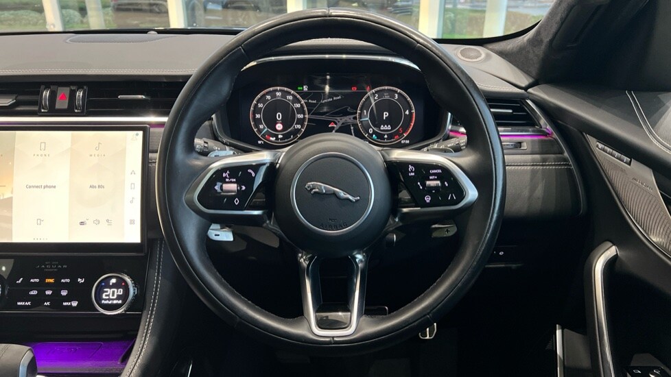 Used Jaguar F-Pace 2023 for sale - 76297346: Photo 15