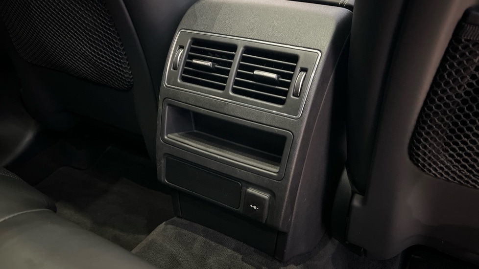 Used Jaguar F-Pace 2023 for sale - 76297346: Photo 18