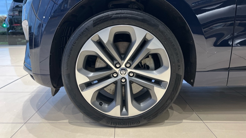 Used Jaguar F-Pace 2023 for sale - 76297346: Photo 26