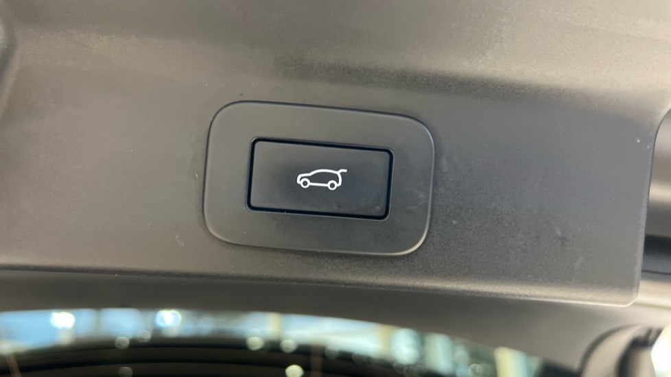 Used Jaguar F-Pace 2023 for sale - 76297346: Photo 86