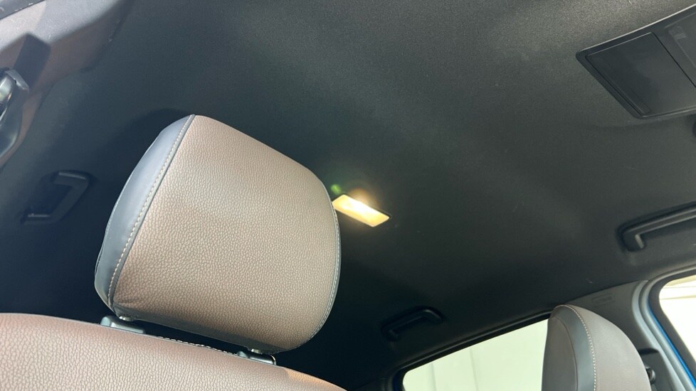 Used Volkswagen Amarok 2023 for sale - 76804040: Photo 30