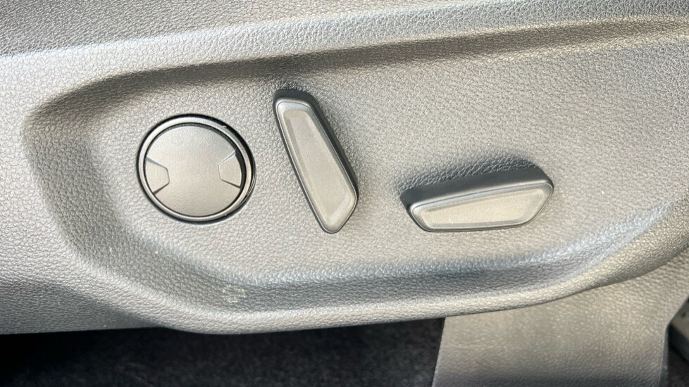 Used Volkswagen Amarok 2023 for sale - 76804040: Photo 61