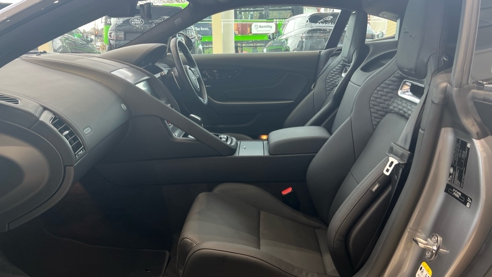 Used Jaguar F-Type 2024 for sale - 77060705: Photo 3