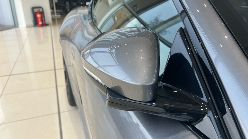 Used Jaguar F-Type 2024 for sale - 77060705: Photo 44