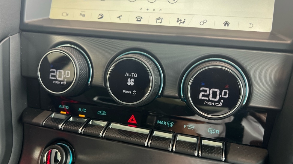 Used Jaguar F-Type 2024 for sale - 77060705: Photo 59