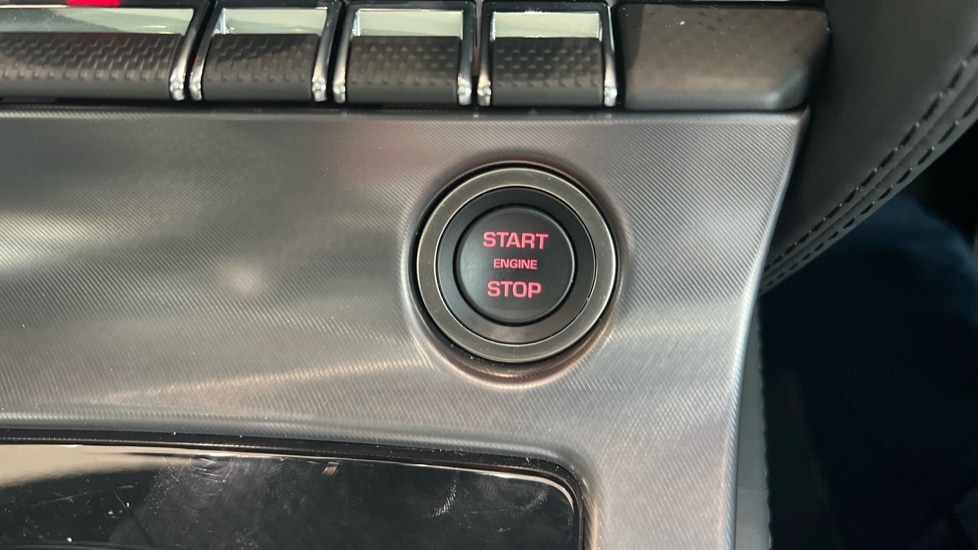 Used Jaguar F-Type 2024 for sale - 77060705: Photo 60