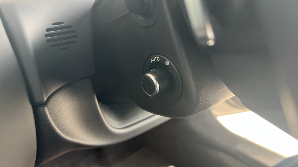 Used Jaguar F-Type 2024 for sale - 77060705: Photo 72