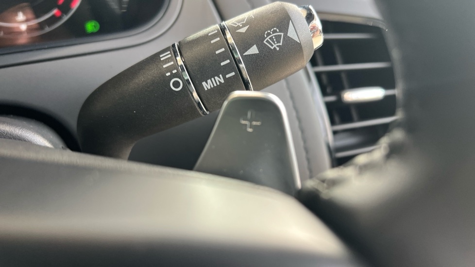 Used Jaguar F-Type 2024 for sale - 77060705: Photo 74