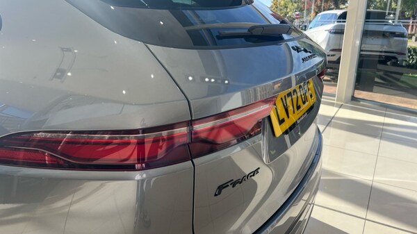 Used Jaguar F-Pace 2022 for sale - 76161445: Photo 22