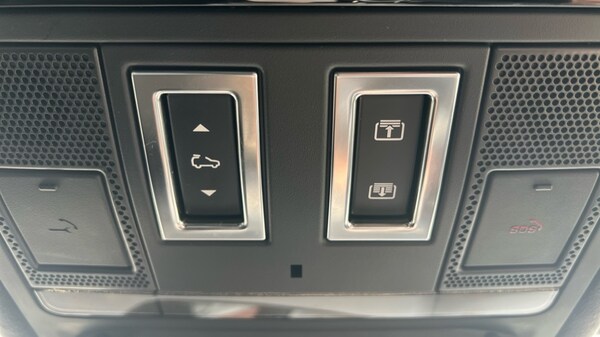 Used Jaguar F-Pace 2022 for sale - 76161445: Photo 65