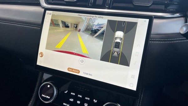 Used Jaguar F-Pace 2024 for sale - 76244421: Photo 12