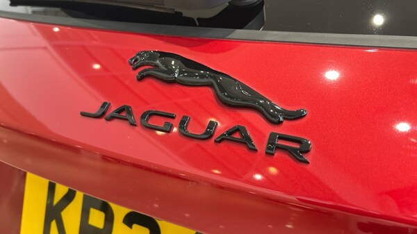 Used Jaguar F-Pace 2024 for sale - 76244421: Photo 48