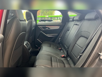 Used Jaguar F-Pace 2024 for sale - 76244421: Photo 4