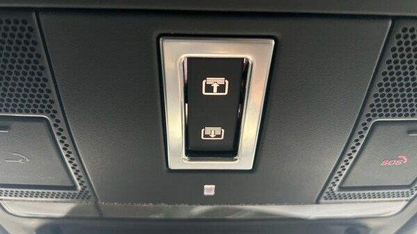 Used Jaguar F-Pace 2024 for sale - 76244421: Photo 62