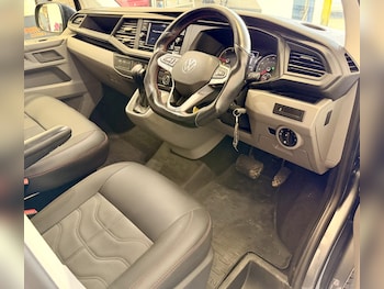 Used Volkswagen Transporter 2023 for sale - 78131766: Photo