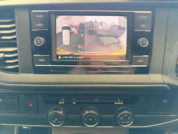 Used Volkswagen Transporter 2023 for sale - 78131766: Photo