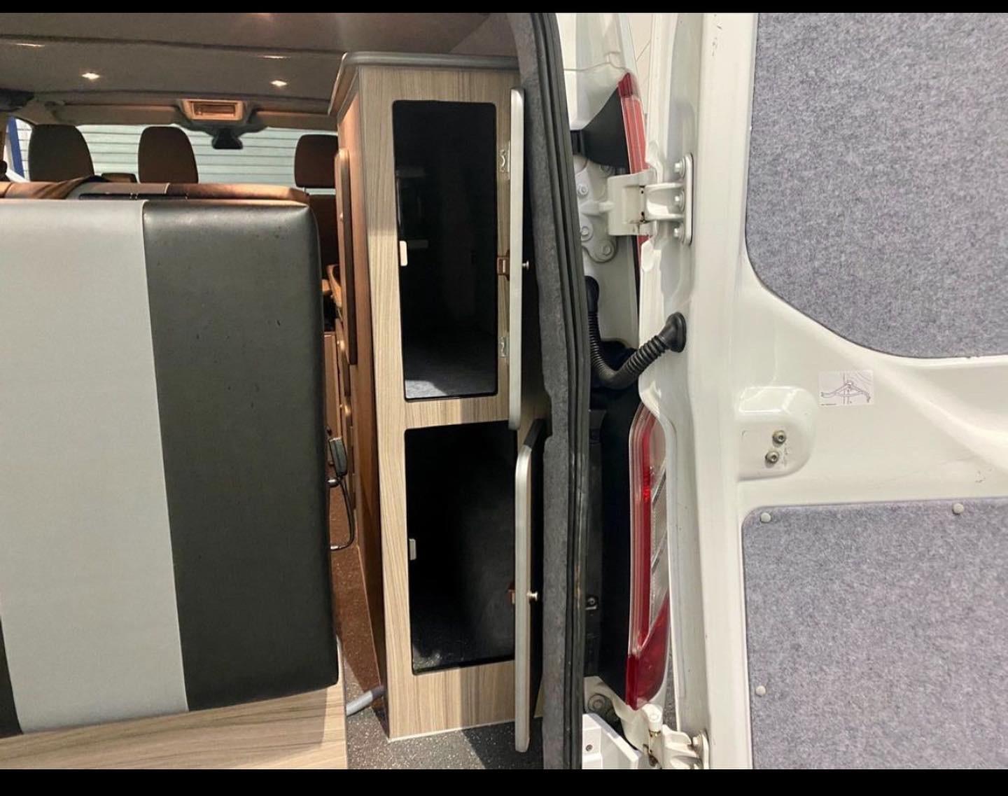 Used Ford Transit Custom 2017 for sale - 77450053: Photo 10