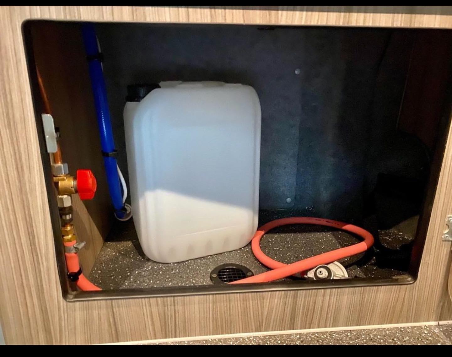 Used Ford Transit Custom 2017 for sale - 77450053: Photo 9