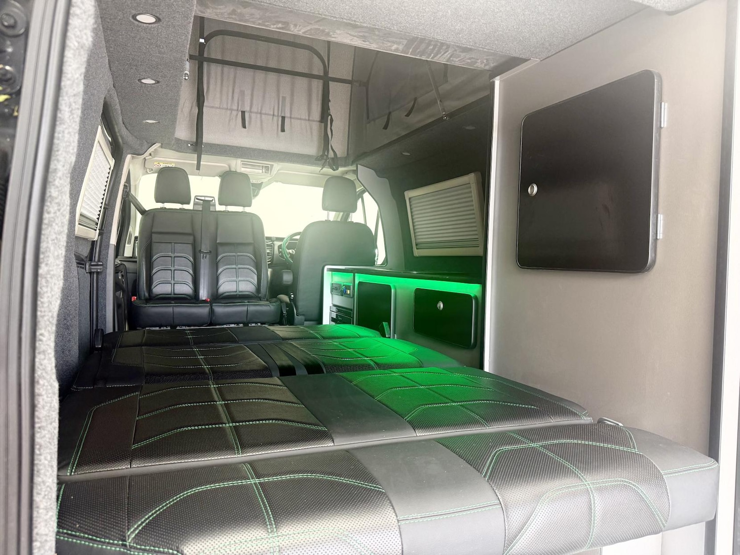 Used Ford Transit Custom 2018 for sale - 77450052: Photo 2