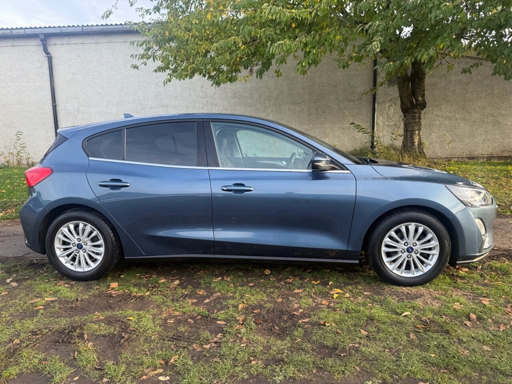 Used Ford Focus 2020 for sale - 76361598: Photo 5