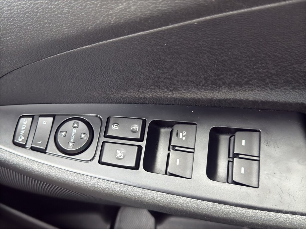 Used Hyundai TUCSON 2017 for sale - 76520663: Photo 14