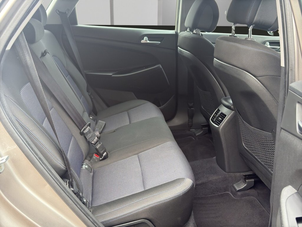 Used Hyundai TUCSON 2017 for sale - 76520663: Photo 15