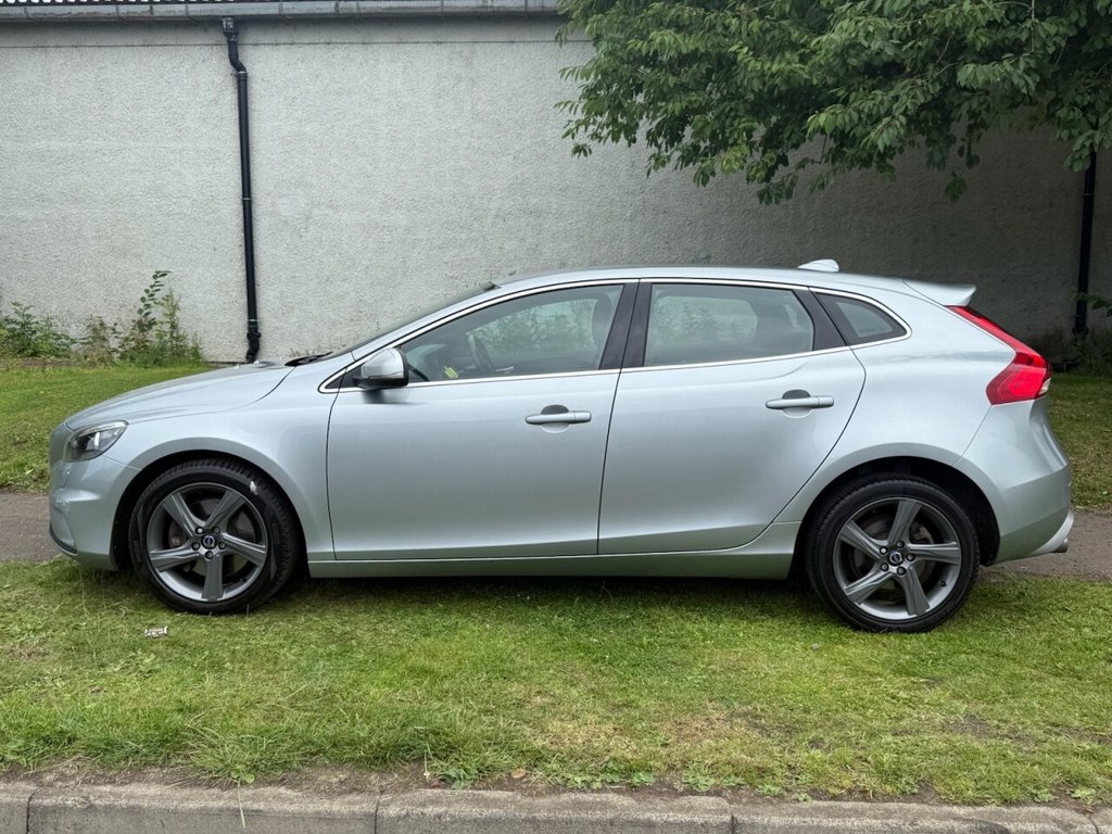 Used Volvo V40 2016 for sale - 76105552: Photo 16