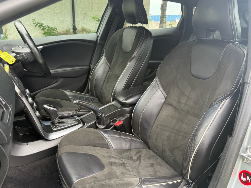 Used Volvo V40 2016 for sale - 76105552: Photo 26