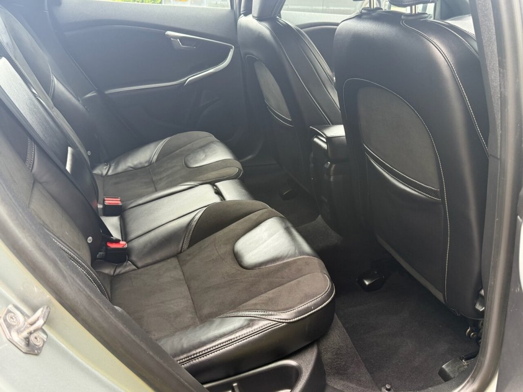 Used Volvo V40 2016 for sale - 76105552: Photo 27
