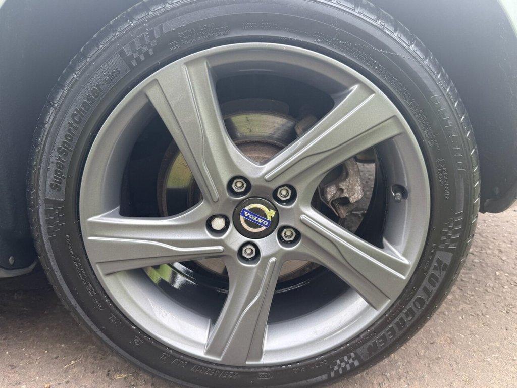 Used Volvo V40 2016 for sale - 76105552: Photo 46