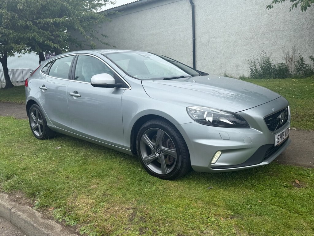Used Volvo V40 2016 for sale - 76105552: Photo 8