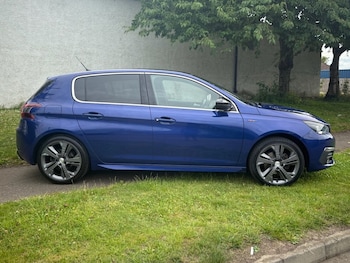 Used Peugeot 308 2017 for sale - 75281507: Photo