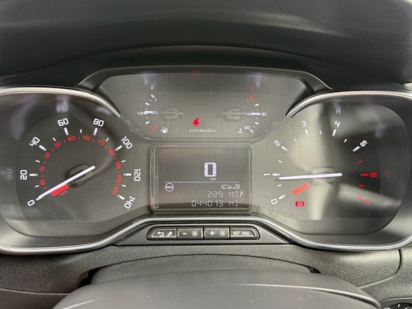 Used Citroen C3 2018 for sale - 76223255: Photo 35