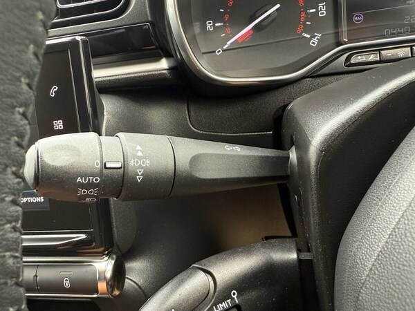 Used Citroen C3 2018 for sale - 76223255: Photo 38