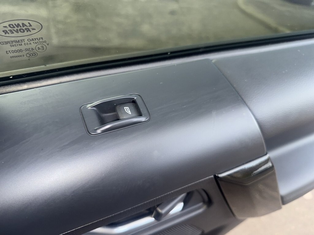 Used Land Rover Freelander 2 2014 for sale - 76523319: Photo 17