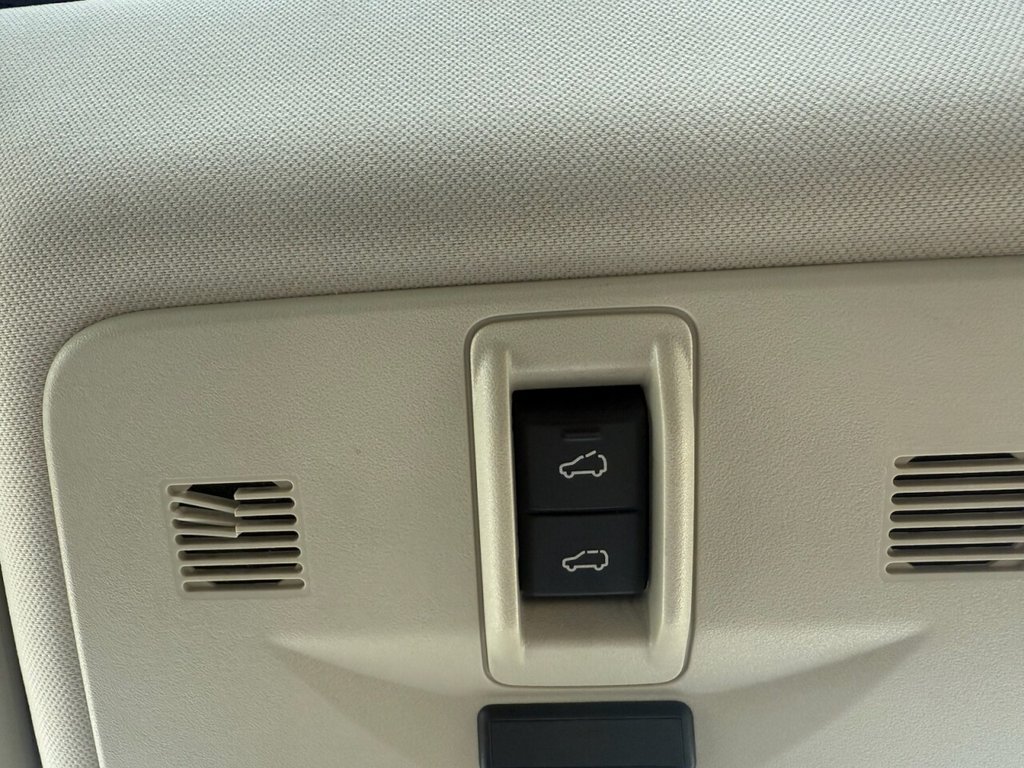 Used Land Rover Freelander 2 2014 for sale - 76523319: Photo 38