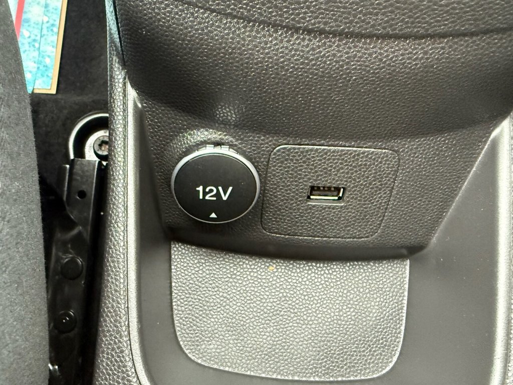 Used Ford Fiesta 2017 for sale - 76168537: Photo 36