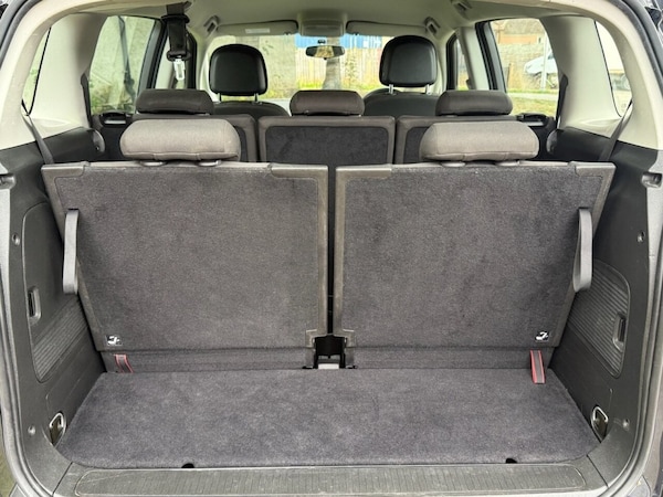 Used Vauxhall Zafira Tourer 2015 for sale - 76080779: Photo 18